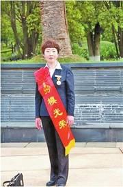 人情债图片,人际关系的微妙纽带与偿还之道  第3张