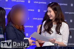 娱乐秀星网,揭秘明星幕后故事，带你走进璀璨星光背后的世界  第3张