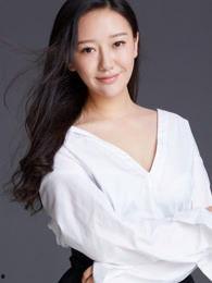 王荧欣个人资料,才华横溢的年轻艺术家，艺术与人生的完美融合  第2张